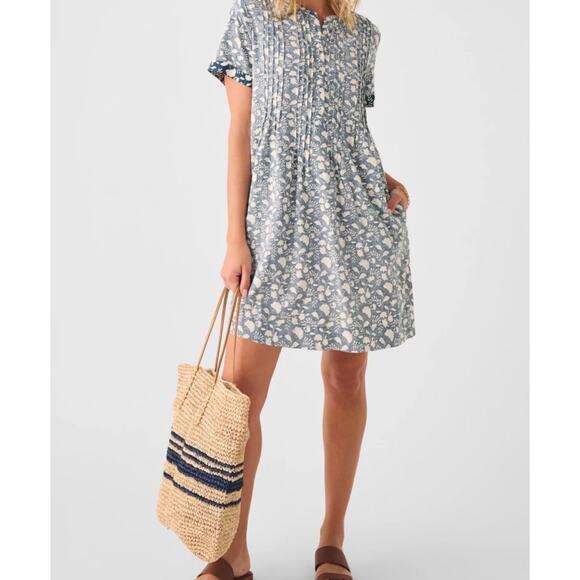 Faherty Dresses & Skirts - NWOT: Faherty Gemina Dress in Indigo Echo Floral